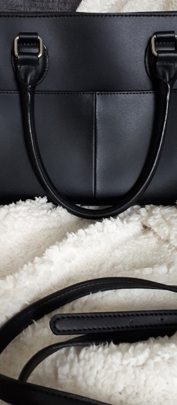 Calvin Klein black purse - Picture 9 of 11